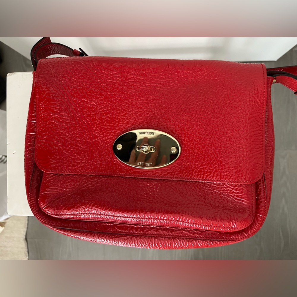 Mulberry Bayswater Shoulder Clutch in Tomato Red - Picture 3 of 9